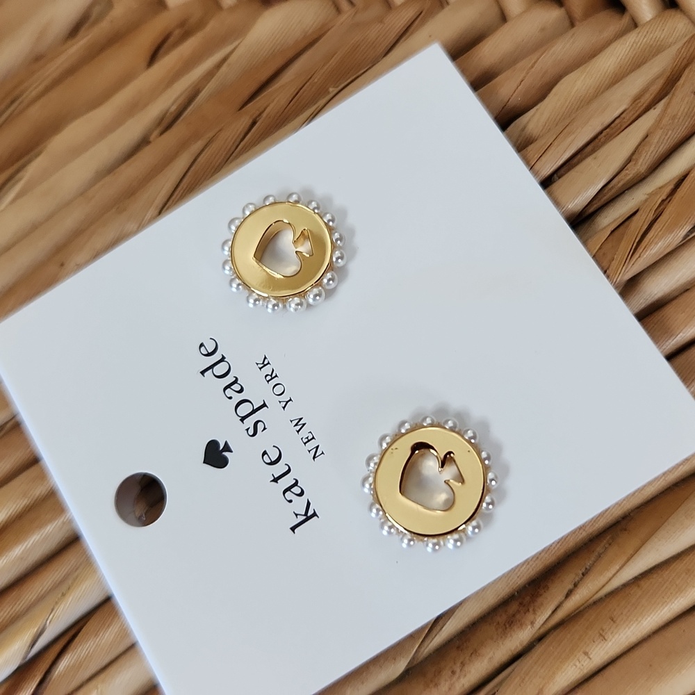 NWT Kate Spade stud earrings. Pearls Around - Picture 2 of 2